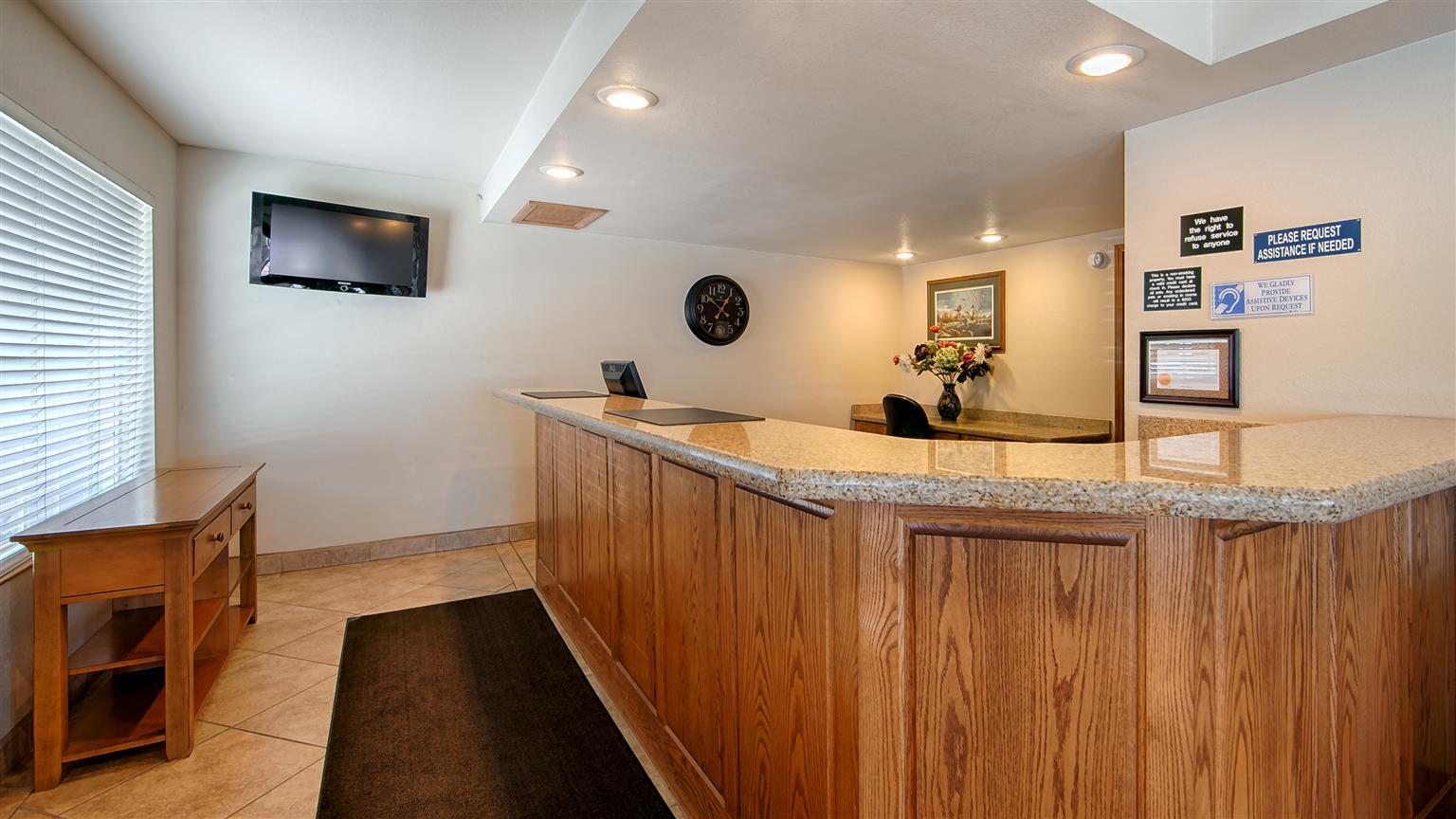 אלטוראס Trailside Inn מראה חיצוני תמונה