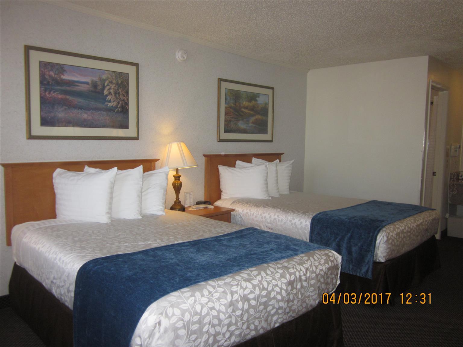 אלטוראס Trailside Inn מראה חיצוני תמונה