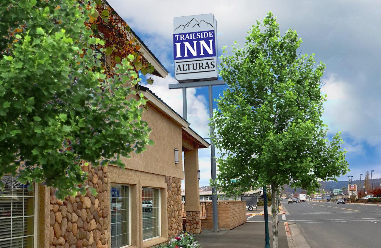 אלטוראס Trailside Inn מראה חיצוני תמונה